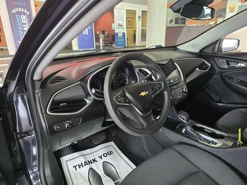 Used 2023 Chevrolet Malibu LT image 8
