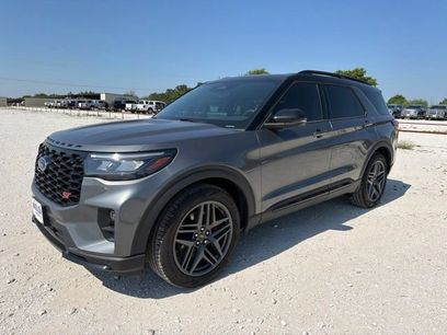 New 2026 Ford Explorer ST w/ Sun And Sound Package