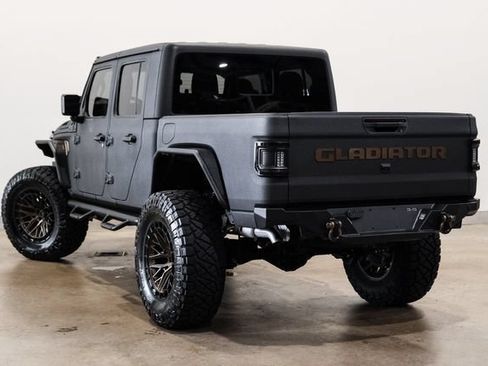 Used 2025 Jeep Gladiator Sport AWD/4WD image 47