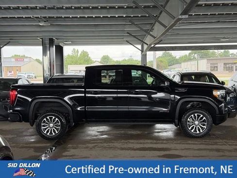 Certified 2021 GMC Sierra 1500 AT4 w/ AT4 Premium Package AWD/4WD image 3