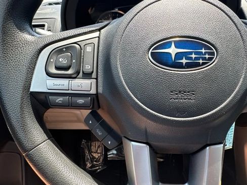 Used 2017 Subaru Forester 2.5i Premium AWD/4WD image 24