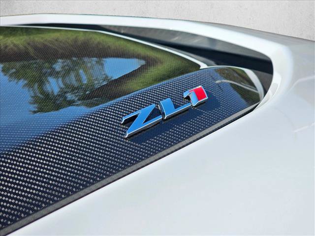 Used 2022 Chevrolet Camaro ZL1 RWD image 10