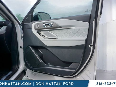 New 2026 Ford Explorer Platinum w/ LUX Leather Package image 25
