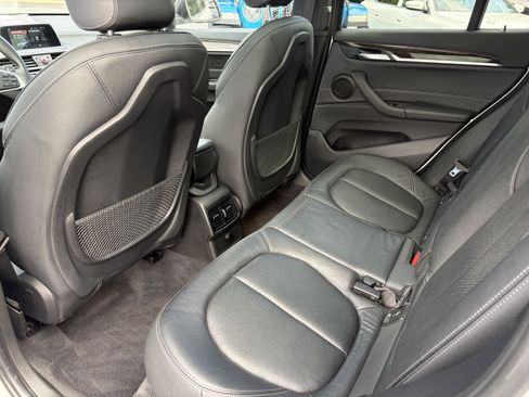 Used 2018 BMW X1 xDrive28i AWD/4WD image 16