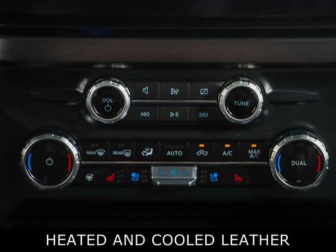 Used 2023 Ford F250 Lariat w/ Lariat Ultimate Package AWD/4WD image 22
