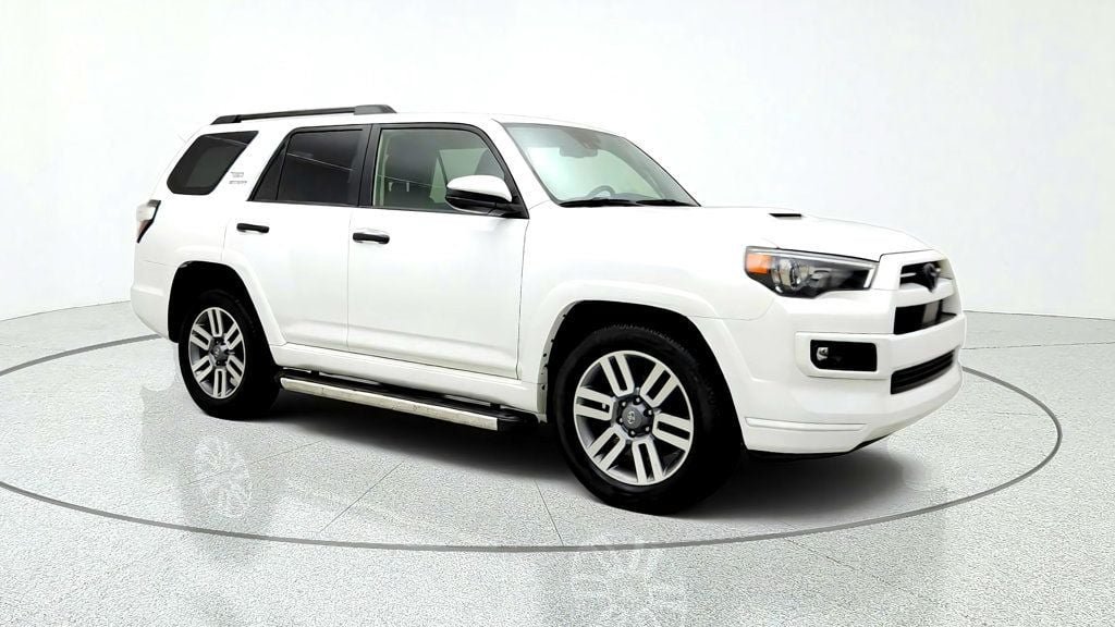 Used 2023 Toyota 4Runner TRD Sport RWD image 3