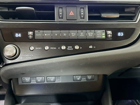 Used 2024 Lexus ES 350 w/ Premium Package image 23