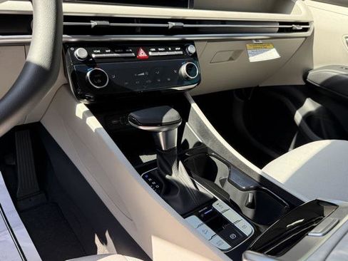 New 2026 Hyundai Tucson SEL image 22