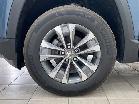 New 2026 Chevrolet Equinox LT w/ Safety and Technology Package AWD/4WD image 7