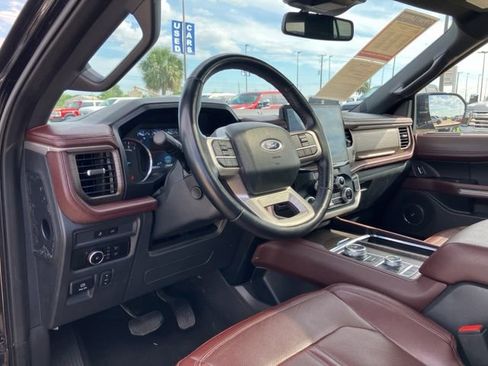 Used 2024 Ford Expedition Max Limited AWD/4WD image 18