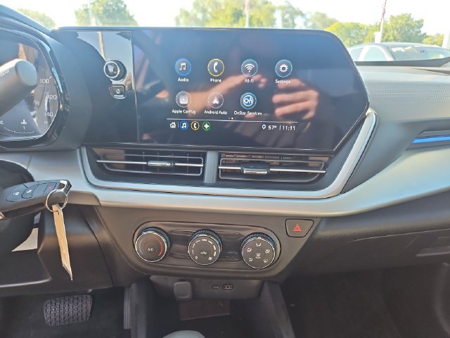 Used 2025 Chevrolet Trax LS FWD image 18