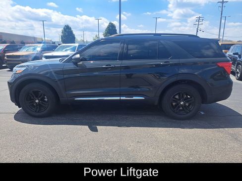 Used 2022 Ford Explorer XLT w/ Equipment Group 202A AWD/4WD image 6