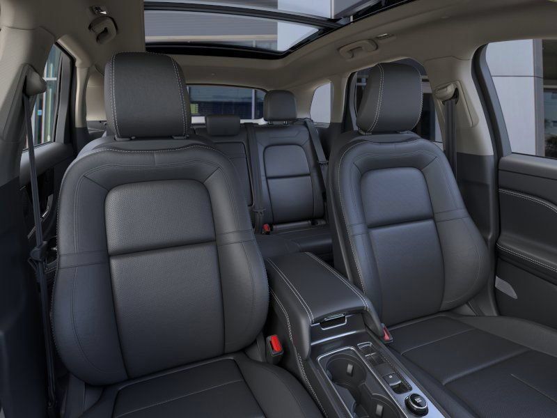 New 2025 Lincoln Corsair Grand Touring w/ Equipment Group 301A AWD/4WD image 10