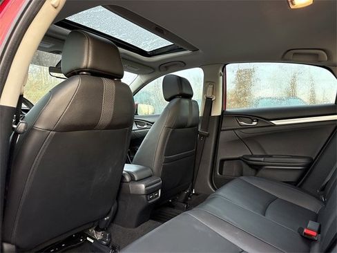 Used 2020 Honda Civic Touring image 13