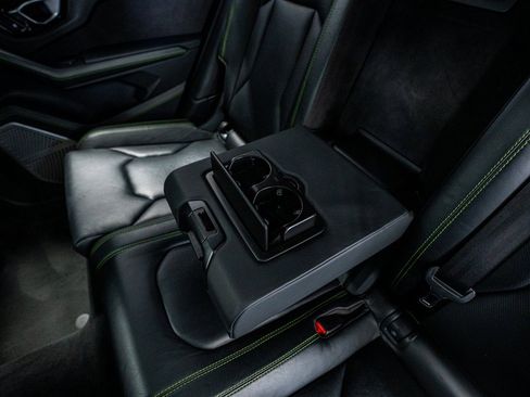 Used 2019 Lamborghini Urus image 64