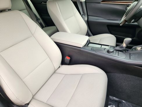 Used 2017 Lexus ES 350 image 15