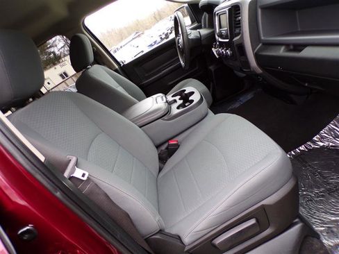 Used 2018 RAM 1500 Express image 18