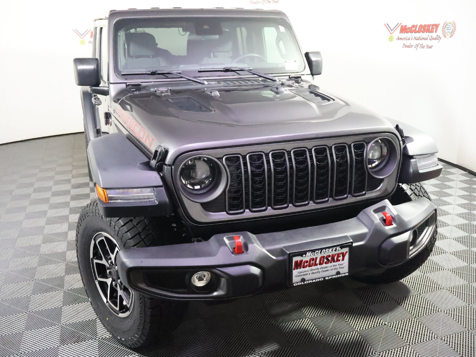 Used 2025 Jeep Wrangler Unlimited Rubicon AWD/4WD image 13