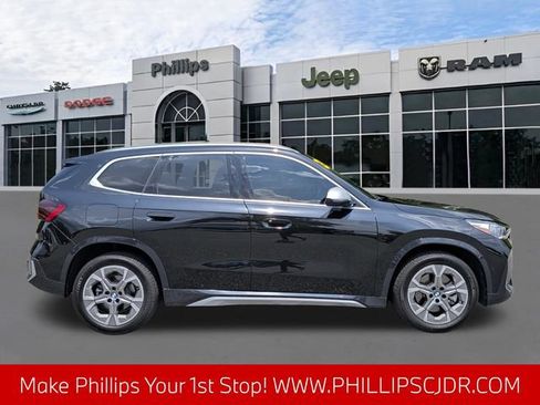 Used 2023 BMW X1 xDrive28i AWD/4WD image 2
