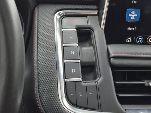 Used 2021 Chevrolet Tahoe RST w/ Luxury Package image 32