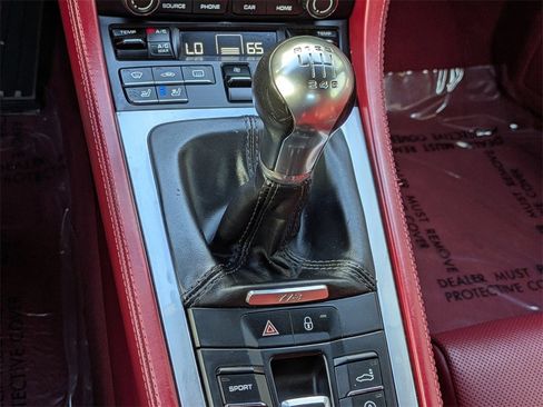 Used 2017 Porsche 718 Boxster S image 25