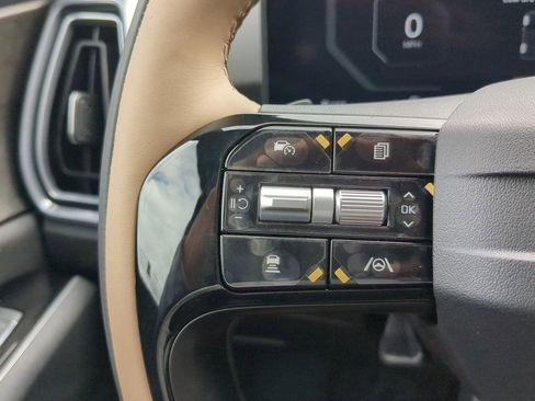 Used 2026 Kia Sorento SX Prestige w/ Olive Brown Leather Package image 22