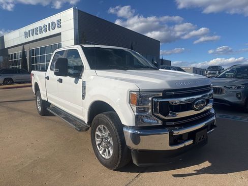 Used 2020 Ford F250 XL w/ STX Appearance Package image 1