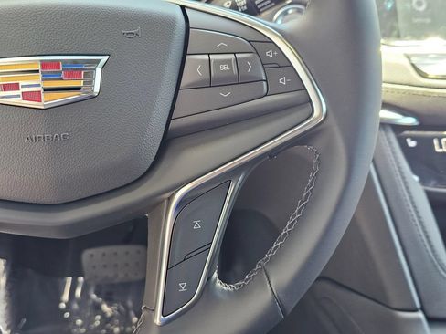 New 2026 Cadillac XT5 Luxury AWD/4WD image 25