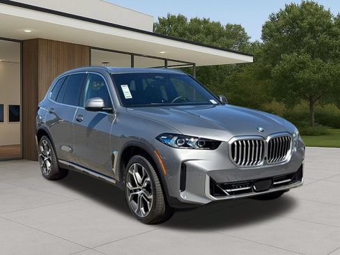 New 2026 BMW X5 sDrive40i w/ Premium Package RWD image 6