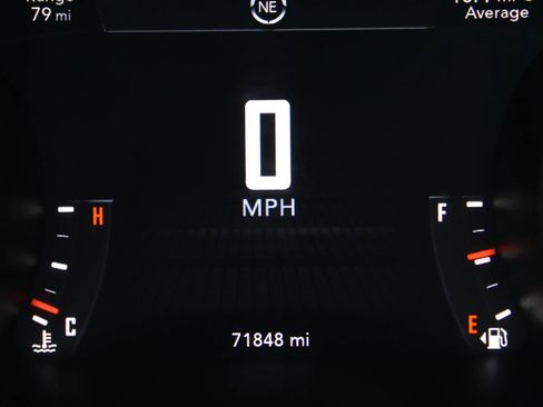 Used 2015 Dodge Challenger R/T Plus image 16