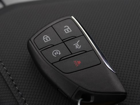 New 2025 Chevrolet Equinox EV RS w/ Convenience Package II image 15