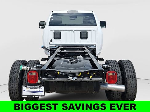 New 2025 RAM 4500 Tradesman AWD/4WD image 4