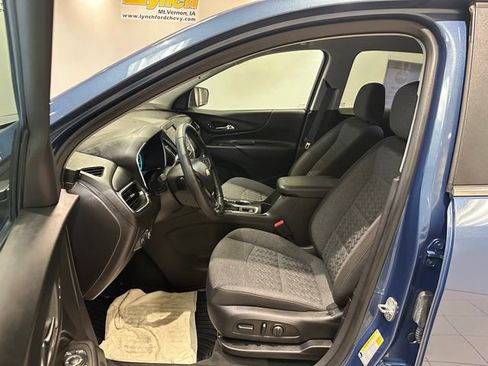 Used 2024 Chevrolet Equinox LT w/ LPO, Floor Liner Package AWD/4WD image 5