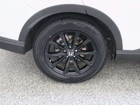 Used 2025 Honda CR-V Sport-L image 6