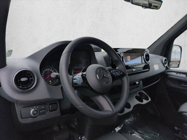 New 2026 Mercedes-Benz Sprinter 2500 image 3