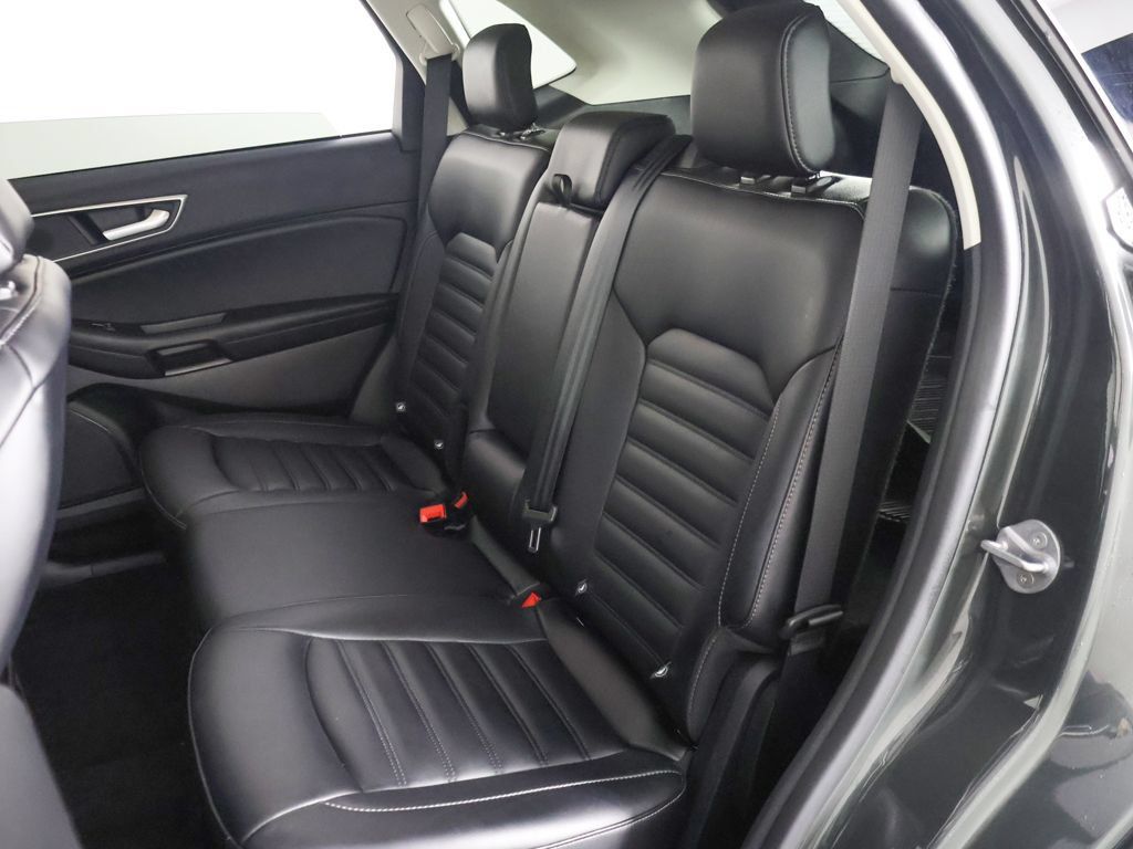 Used 2024 Ford Edge SEL w/ Convenience Package AWD/4WD image 31