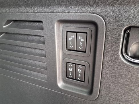 New 2026 GMC Acadia Denali w/ Super Cruise Package image 27