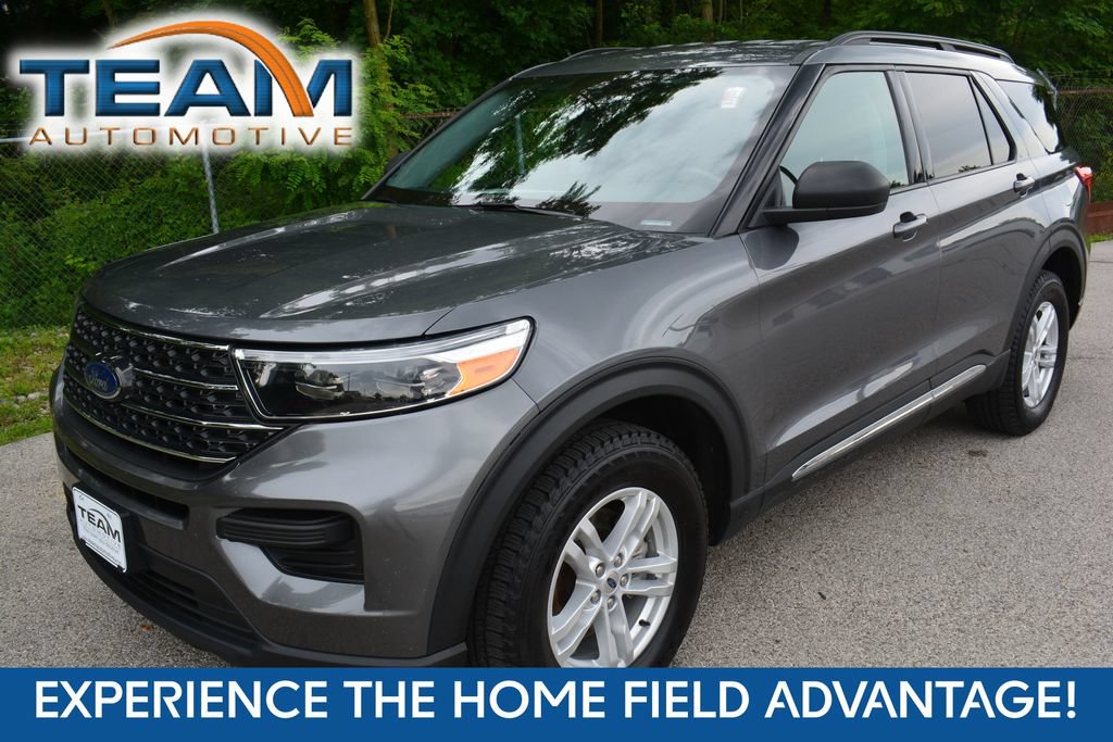Used 2022 Ford Explorer XLT AWD/4WD image 1