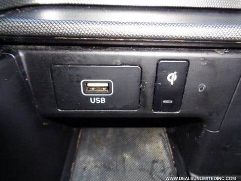 Used 2021 Hyundai Palisade Calligraphy image 18