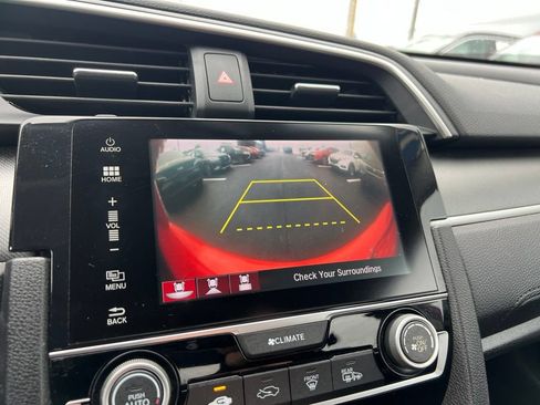 Used 2018 Honda Civic EX image 13