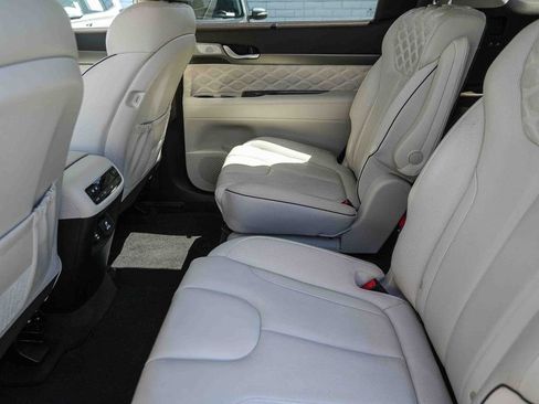 Used 2020 Hyundai Palisade Limited FWD image 19