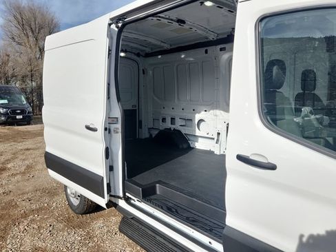 New 2026 Ford Transit 250 148 Medium Roof Extended AWD image 11