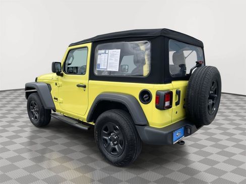 Used 2024 Jeep Wrangler Sport AWD/4WD image 15