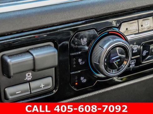 Certified 2023 Chevrolet Silverado 1500 High Country w/ High Country Premium Package AWD/4WD image 37