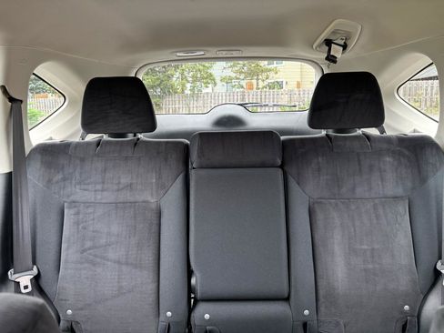 Used 2013 Honda CR-V LX image 30