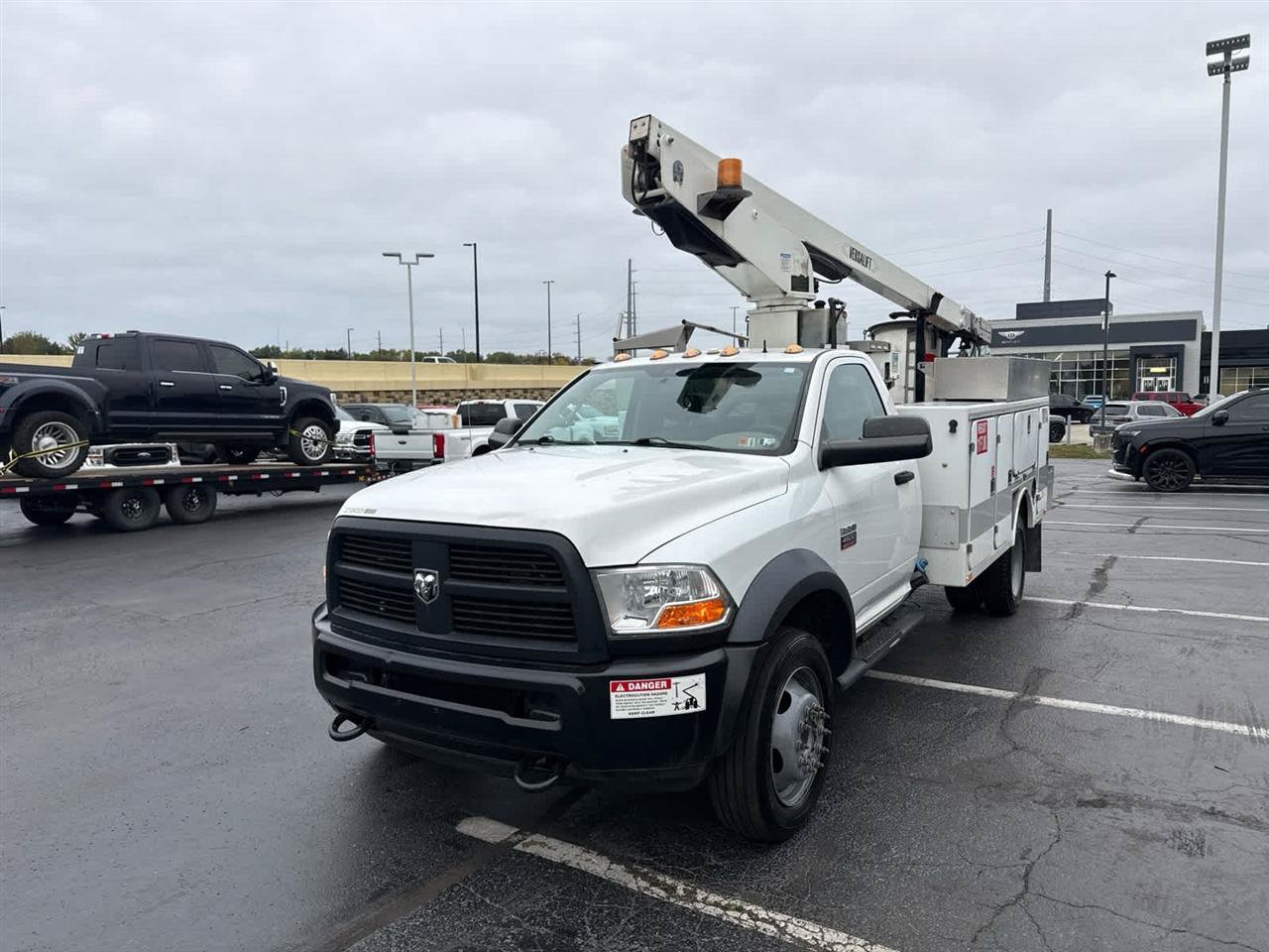 Used 2012 RAM 4500 2WD Regular Cab DRW w/ Cold Weather Group image 4