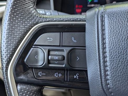 Used 2024 Toyota Tundra Limited AWD/4WD image 28