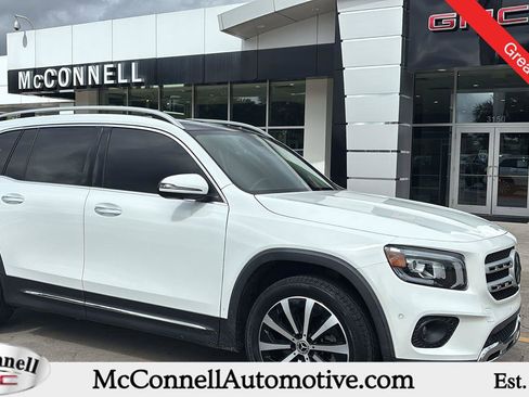 Used 2022 Mercedes-Benz GLB 250 image 1