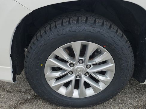 Used 2021 Lexus GX 460 Premium image 8