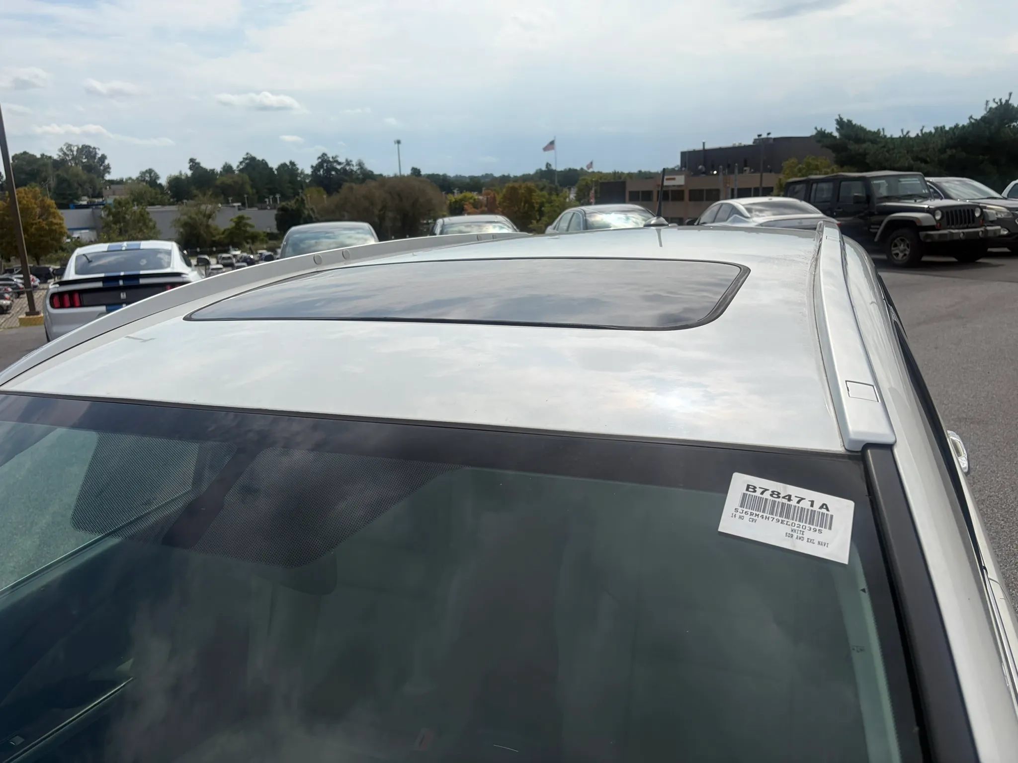 Used 2014 Honda CR-V EX-L image 27